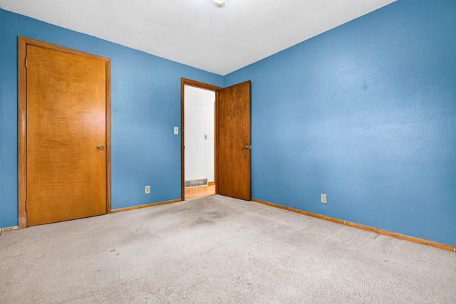 1512 N REXFORD STREET, Appleton, WI 54914