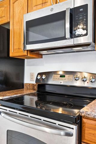 1512 N REXFORD STREET, Appleton, WI 54914