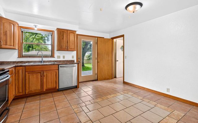 1512 N REXFORD STREET, Appleton, WI 54914
