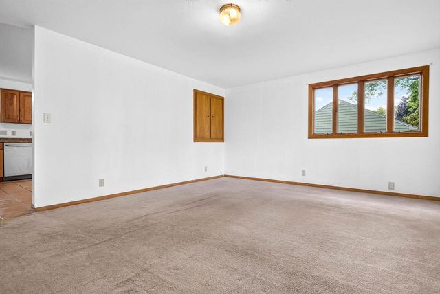 1512 N REXFORD STREET, Appleton, WI 54914