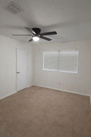 7704 Danuers Lane, Arlington, TX 76002