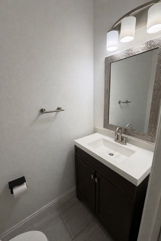 7704 Danuers Lane, Arlington, TX 76002