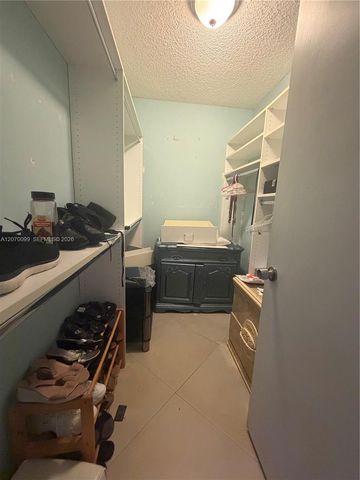 1534 SW 22nd Way, Deerfield Beach, FL 33442