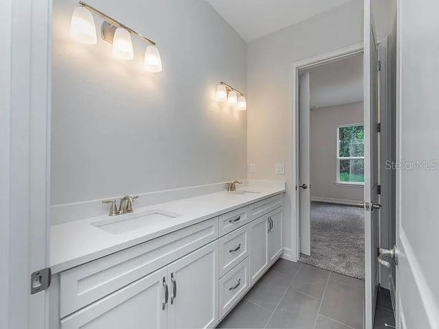 4729 MAJESTIC HILLS LOOP, Brooksville, FL 34601