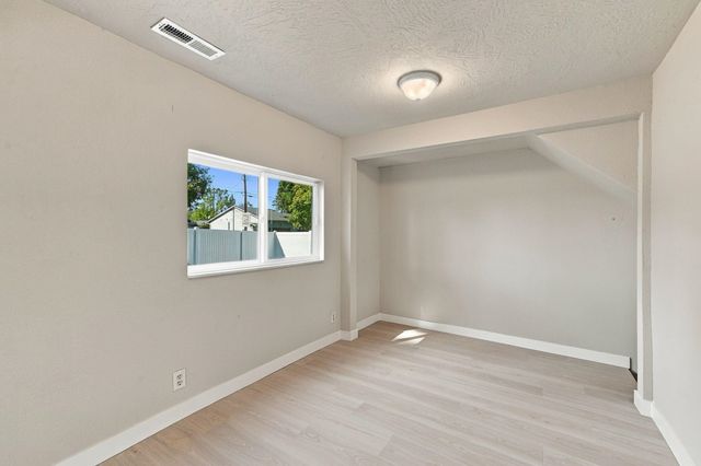 118 W Miller St, Medical Lake, WA 99022
