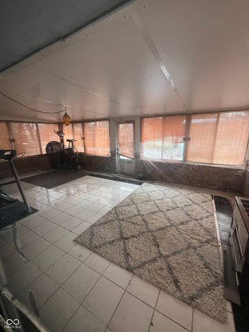 9541 Gemini Drive, Indianapolis, IN 46229