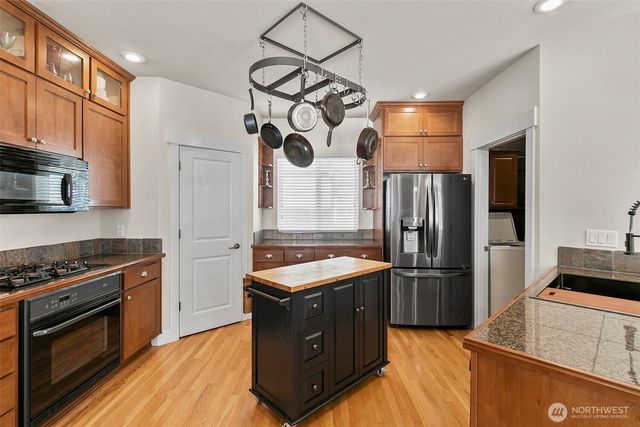 6301 122nd St Ct E, Puyallup, WA 98373