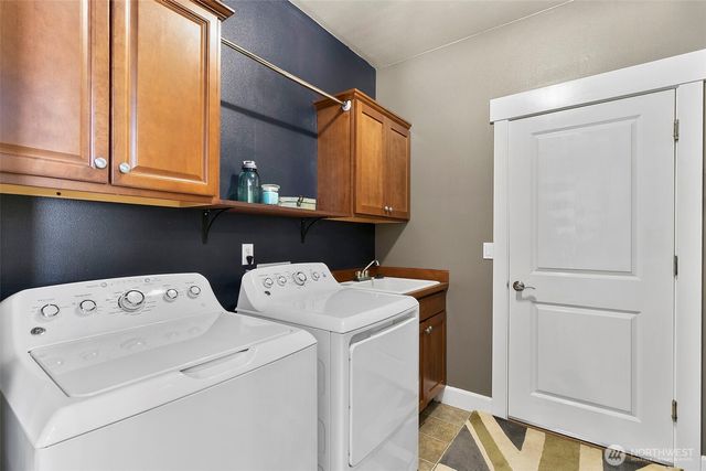 6301 122nd St Ct E, Puyallup, WA 98373