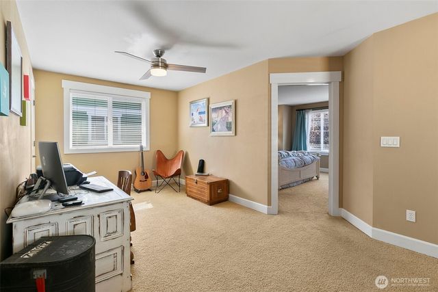 6301 122nd St Ct E, Puyallup, WA 98373