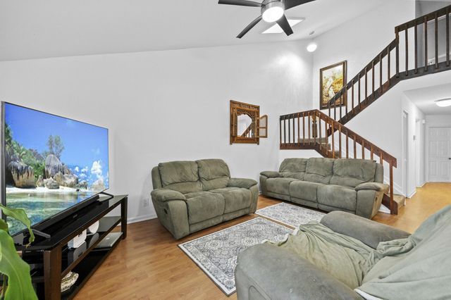 1519 Woodbridge Lakes Circle, West Palm Beach, FL 33406