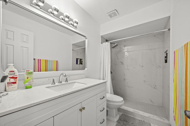 1519 Woodbridge Lakes Circle, West Palm Beach, FL 33406