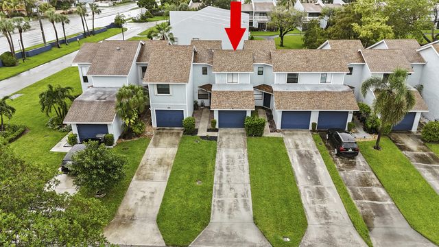 1519 Woodbridge Lakes Circle, West Palm Beach, FL 33406