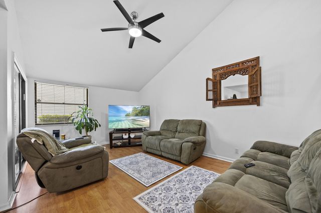 1519 Woodbridge Lakes Circle, West Palm Beach, FL 33406