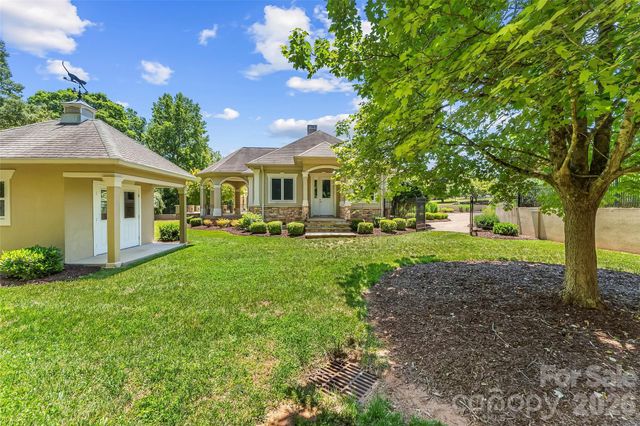 1090 Pearidge Road, Bostic, NC 28018