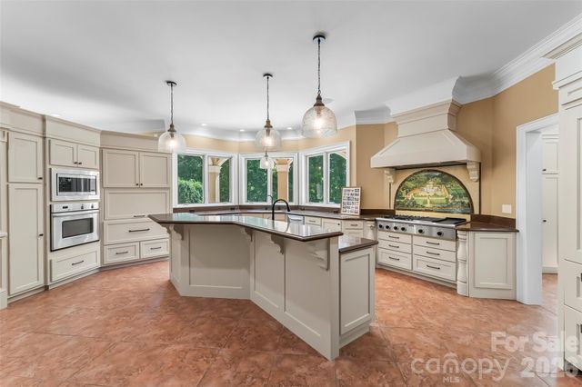 1090 Pearidge Road, Bostic, NC 28018