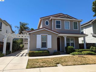1455 Paradise Ln, Brentwood, CA 94513