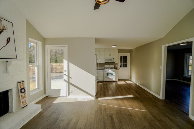 111 Scotch St, Hendersonville, TN 37075