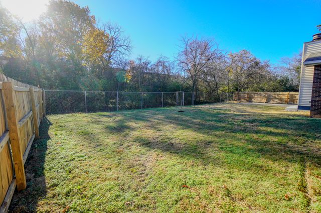 111 Scotch St, Hendersonville, TN 37075