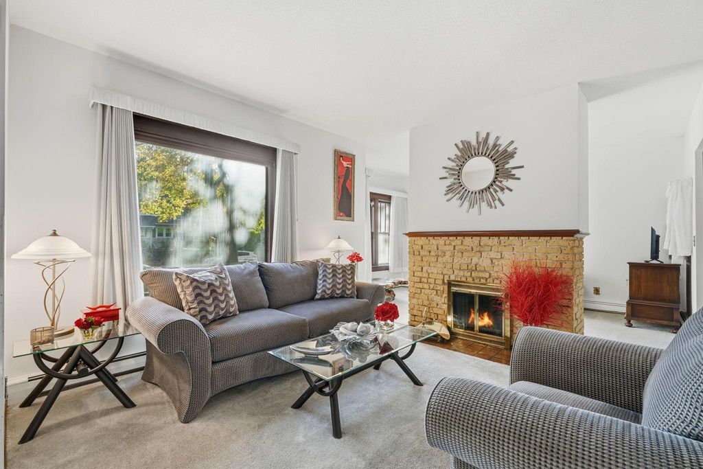 1519 Sheridan Avenue N, Minneapolis, MN 55411 — photo 4