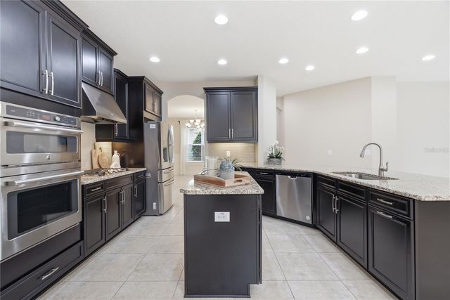 9167 BELLA VITA CIRCLE, Land O Lakes, FL 34637