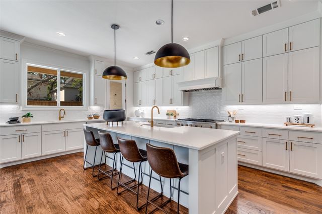 5820 Anita Street, Dallas, TX 75206