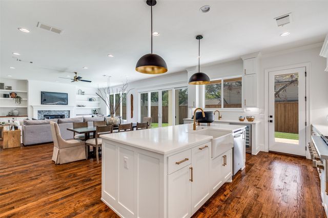 5820 Anita Street, Dallas, TX 75206