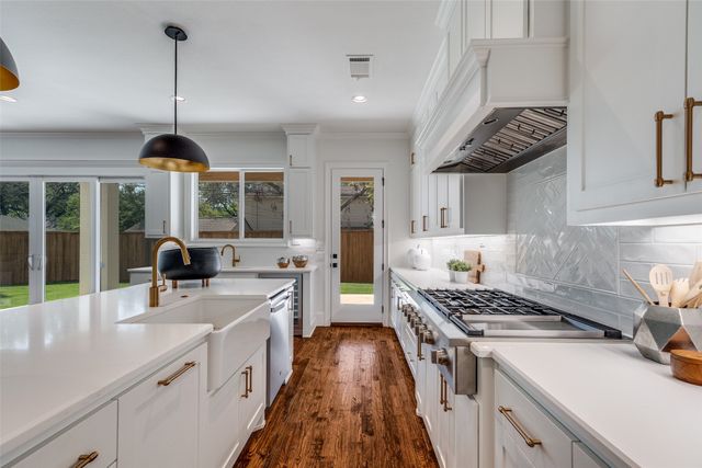 5820 Anita Street, Dallas, TX 75206