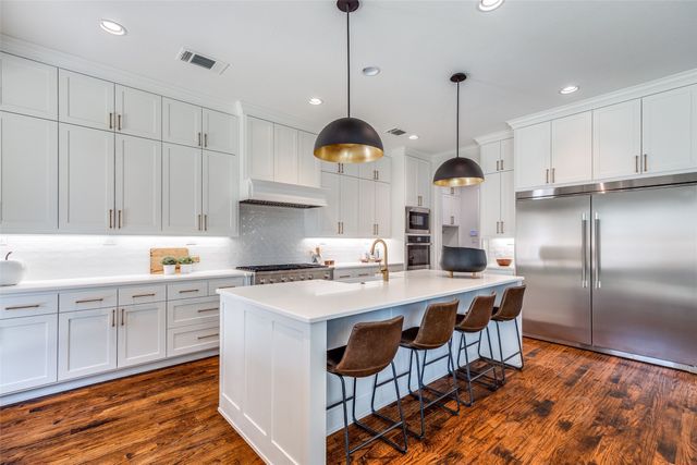 5820 Anita Street, Dallas, TX 75206