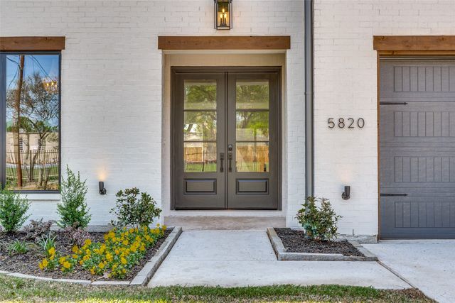 5820 Anita Street, Dallas, TX 75206