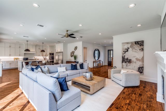 5820 Anita Street, Dallas, TX 75206