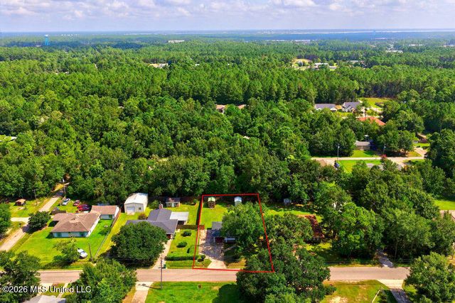 610 Herlihy Street, Waveland, MS 39576