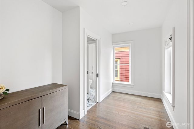 511 N E Street, Tacoma, WA 98403