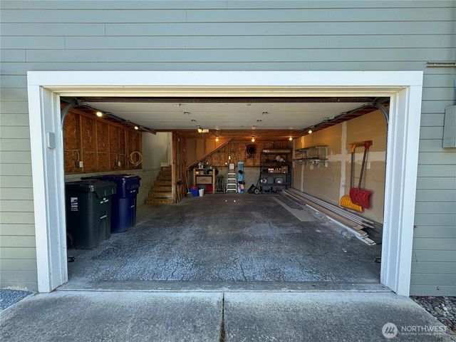 511 N E Street, Tacoma, WA 98403