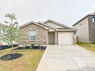 15518 Smoky Honeyeater, San Antonio, TX 78253
