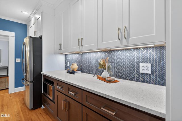 910 Oakland Avenue, Durham, NC 27705