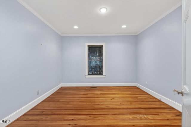 910 Oakland Avenue, Durham, NC 27705