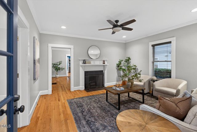 910 Oakland Avenue, Durham, NC 27705