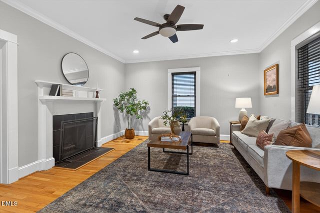 910 Oakland Avenue, Durham, NC 27705