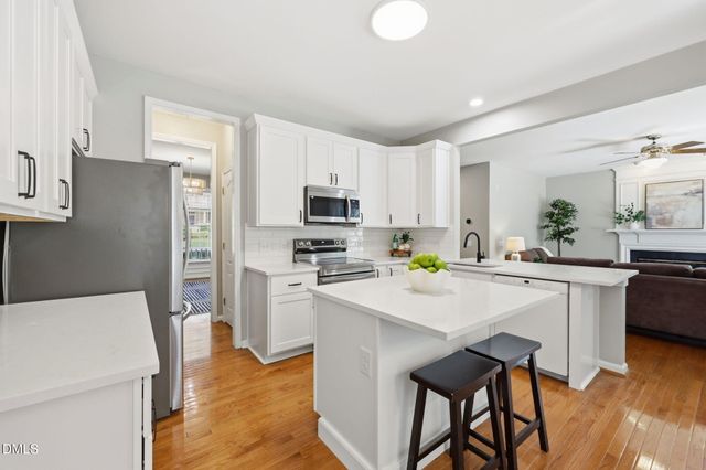 729 Hillsford Lane, Apex, NC 27502