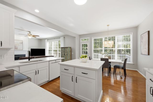 729 Hillsford Lane, Apex, NC 27502