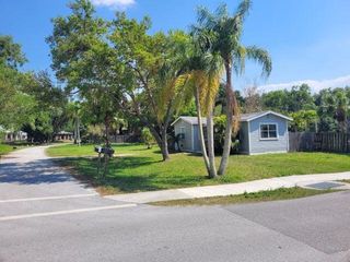 6423 SE Lillian Court, Stuart, FL 34997