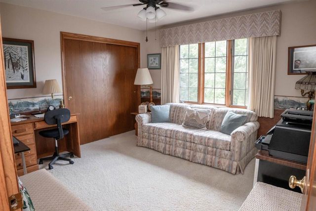 2180 BLUEJAY LANE, Kronenwetter, WI 54476