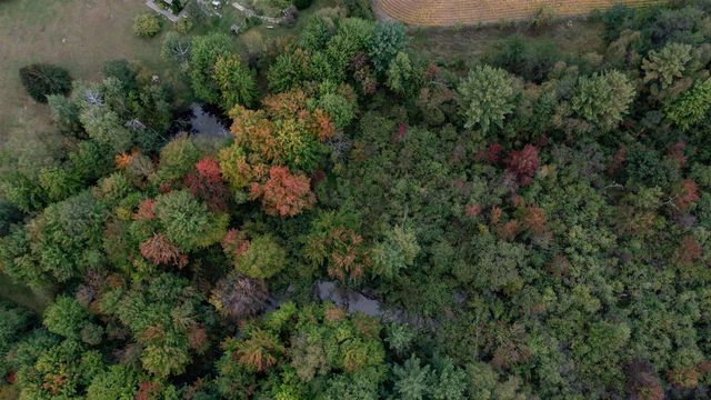 2180 BLUEJAY LANE, Kronenwetter, WI 54476