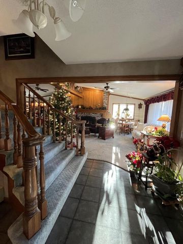 2180 BLUEJAY LANE, Kronenwetter, WI 54476