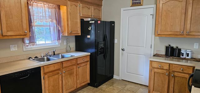 2755 Navigator Circle, Dalzell, SC 29040