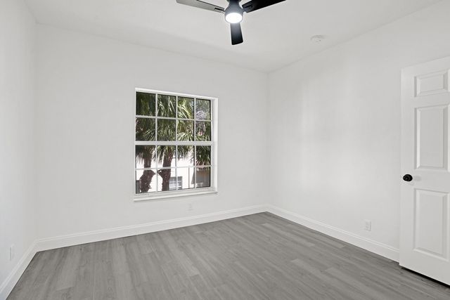 1255 NW 27th Avenue, Pompano Beach, FL 33069