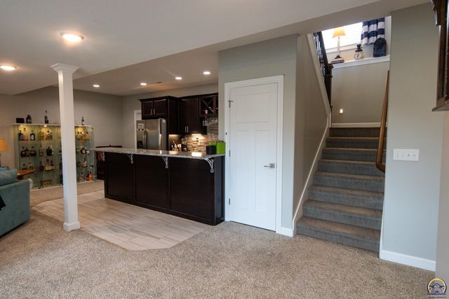 2701 Twin Lakes Dr, Emporia, KS 66801