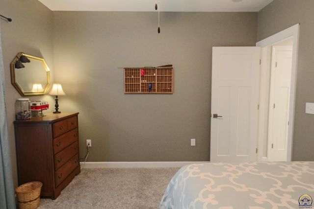 2701 Twin Lakes Dr, Emporia, KS 66801