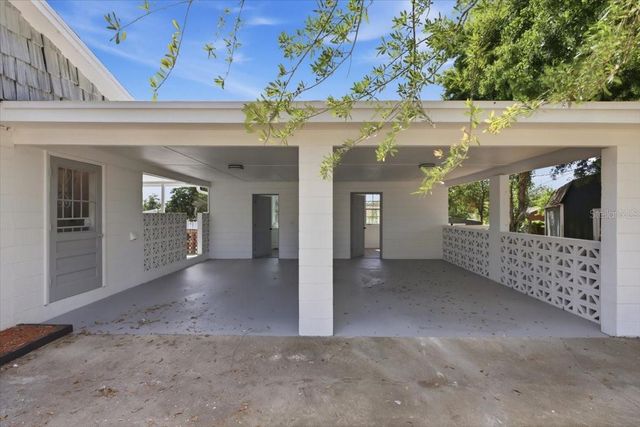 113 EASTWAY DR, Lakeland, FL 33803