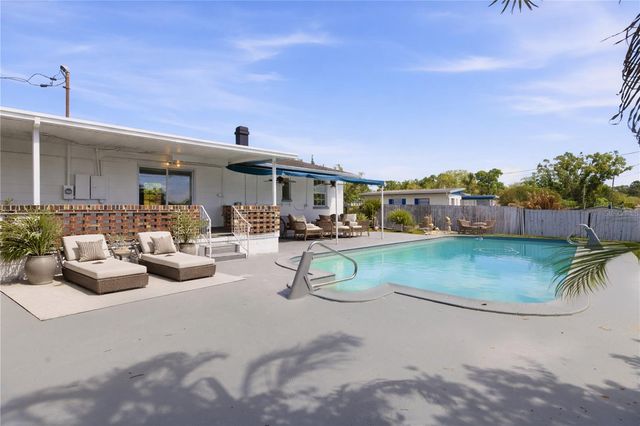 113 EASTWAY DR, Lakeland, FL 33803